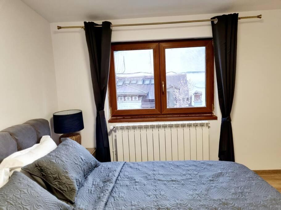 Cozy Apartment Near City Center Бухарест Экстерьер фото